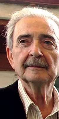 Juan Gelman, Argentine poet, dies at age 83